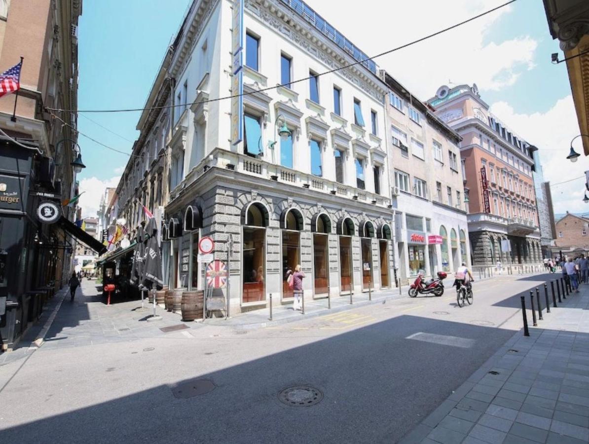 Le Royal Suites Sarajevo - City Center Bagian luar foto
