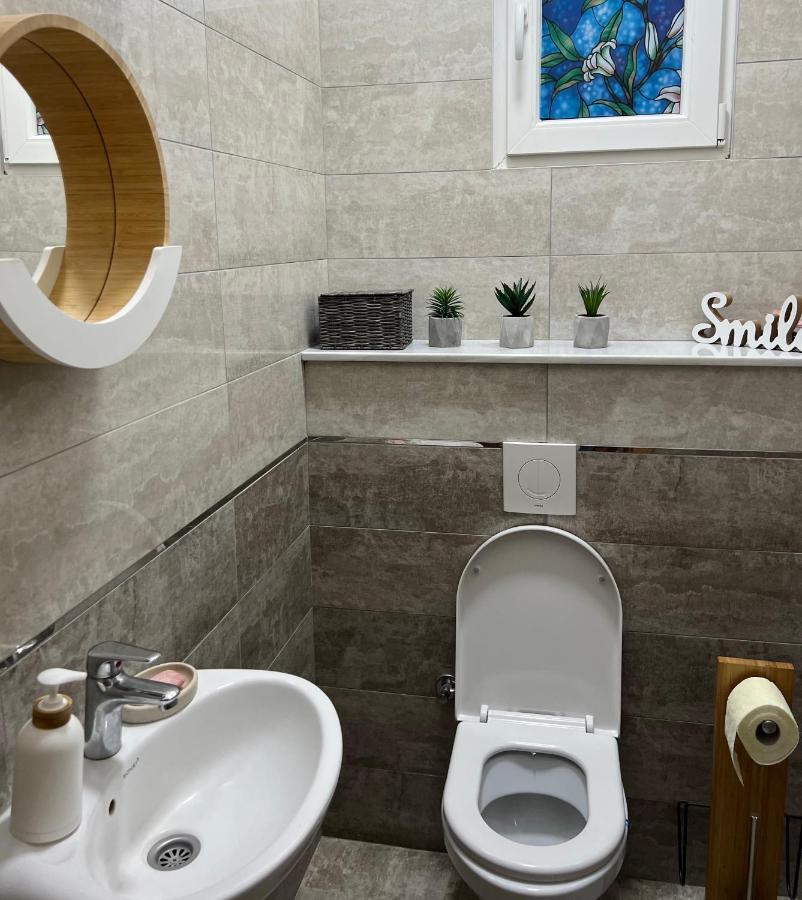 Le Royal Suites Sarajevo - City Center Bagian luar foto