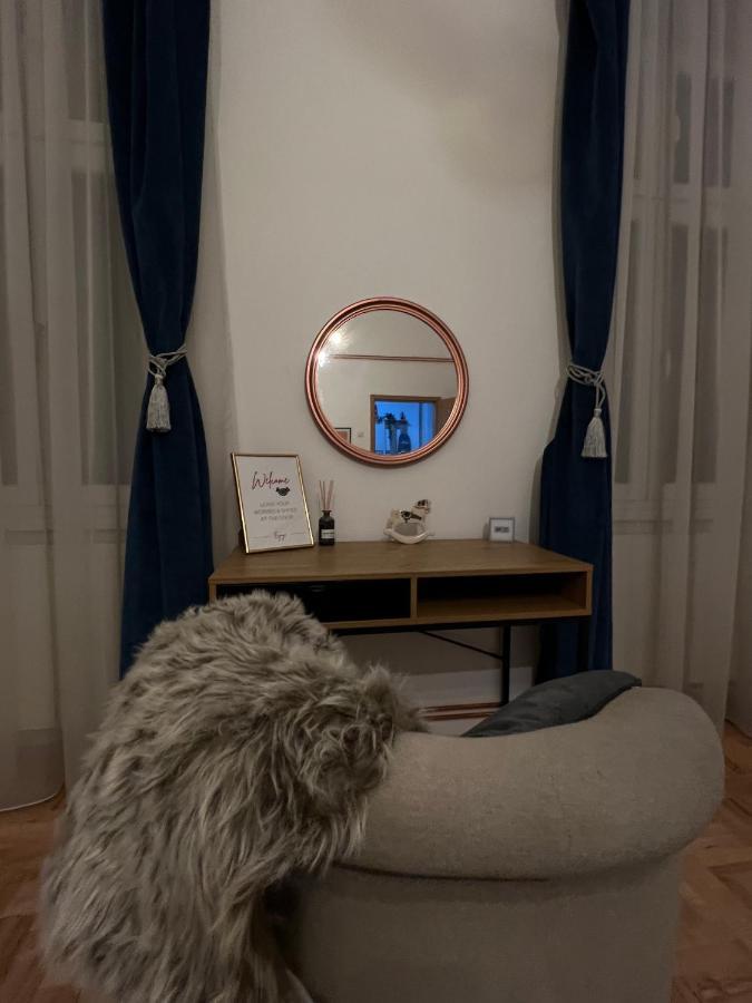 Le Royal Suites Sarajevo - City Center Bagian luar foto