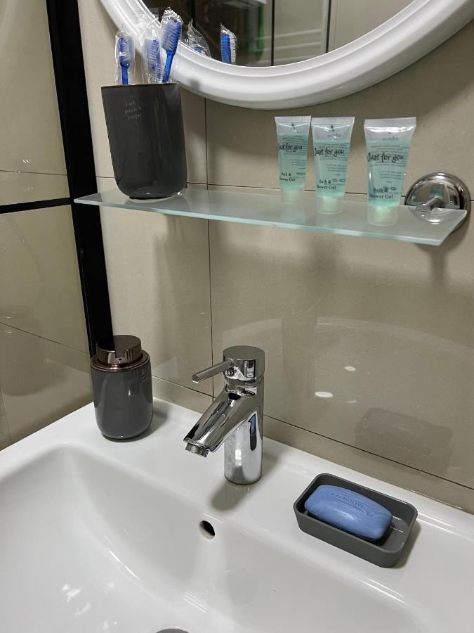 Le Royal Suites Sarajevo - City Center Bagian luar foto