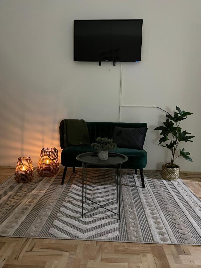 Le Royal Suites Sarajevo - City Center Bagian luar foto
